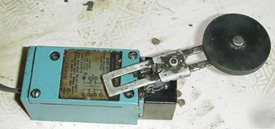 Micro switch heavy duty limit switch LSM7N nema B6000
