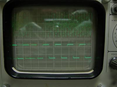 Tektronix dual trace oscilloscope diagnostic scope