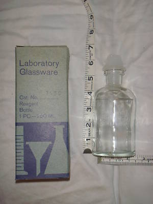  250ML reagent bottle, #1550 corning w/ plastic cap