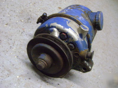 Original ford 600,800 diesel power steering pump