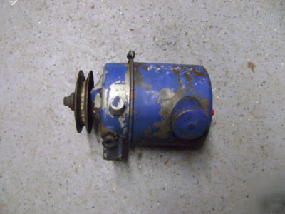 Original ford 600,800 diesel power steering pump
