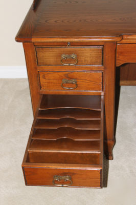 Studio executive deskÂ with hollywood pedigree
