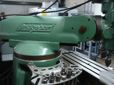Bridgeport milling drilling machine very chep