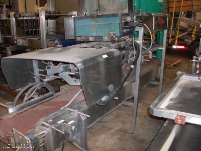 Case box gluer top sealer with nordson hot melt glue