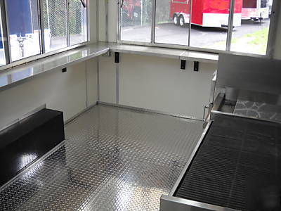 New 2010 8.5 x 18 concession trailer 