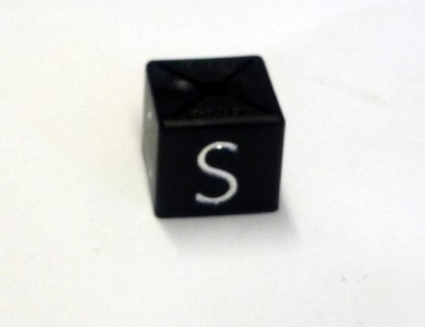 200 silver on black size s small size retail cubes