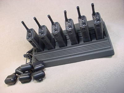 6 motorola MT1000 16 ch uhf 438-470 mhz portable radios