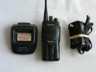 Kenwood tk-3202L tk 3202L uhf fm transceiver radio