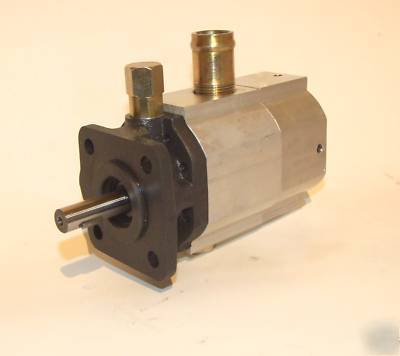 Log splitter pumps 2 stage/2 flow- 30 lpm at 3600RPM