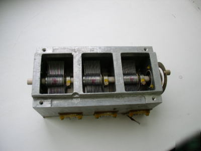 Ham radio air variable capacitor 3 gang 10~200 pf qty=1