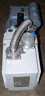 Leybold-heraeus trivac D8A vacuum pumps D8A 220VAC 50