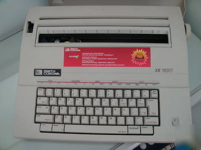 Smith corona XE1630 electyric typewriter
