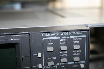 Tektronix 601A / wfm-601M 601E sdi vecterscope scope