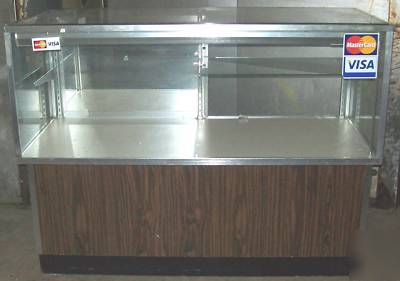Used glass display merchandiser (dry goods)