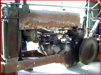 1937 john deere a unstyled tractor ie- b g round spokes