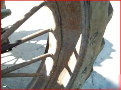 1937 john deere a unstyled tractor ie- b g round spokes