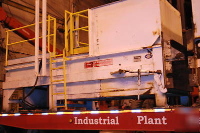 2 industrial trash compactor no 