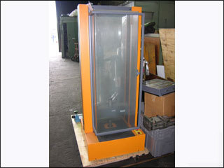 Lloyd instruments tensile tester, type L6000R 
