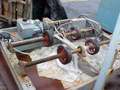 2000 lb. cap. webb no. RD20R fixed base turning roll