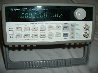 Agilent 33120A, 15MHZ function / waveform generator
