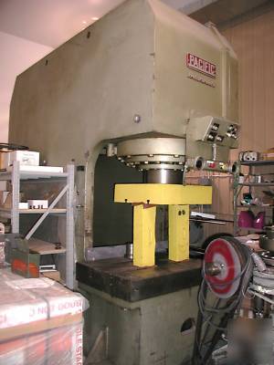 Pacific 500 ton c frame press, pressformer ii, 32X56TBL