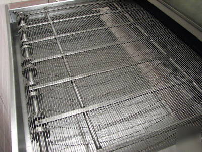 Picard lp-200 conveyor pizza oven barely used 