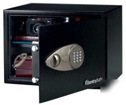 Sentry security safe X125 - 1.2 cb ft - sentry safe