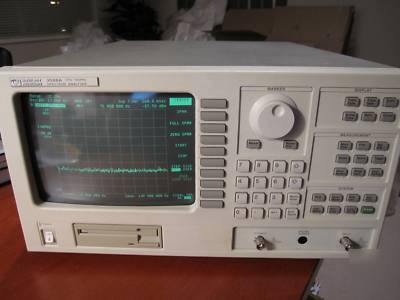 *****hp agilent 3588A 150MHZ spectrum analyzer ****