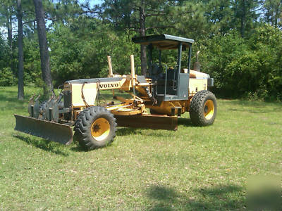 Volvo G60 motor grader 
