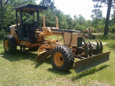 Volvo G60 motor grader 