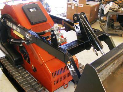 2006 ditch witch SK650 mini skid steer 42
