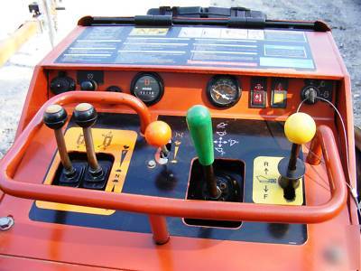 2006 ditch witch SK650 mini skid steer 42
