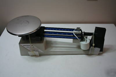 Detecto triple beam balance scale model 0045 1710 gram