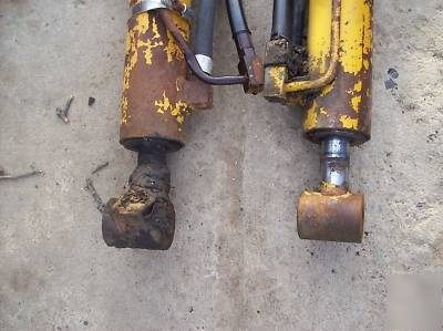 Massey ferguson northwestern skid steer bucket cylinder