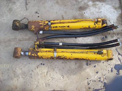 Massey ferguson northwestern skid steer bucket cylinder