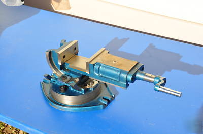 Heavy duty vise 3 way universal tilt swivel angle vise