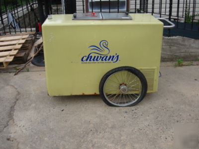 Hackney ice cart with cold plates & refrigeration