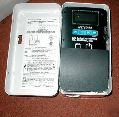  boxed paragon electronic time control EC4004/208-277