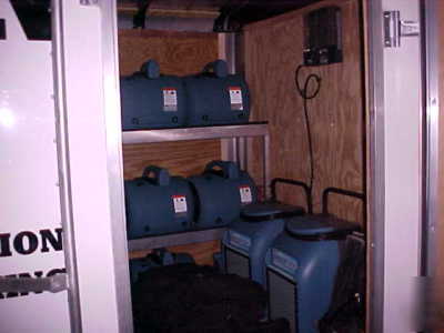  carpet/tile cleaning truck/or/trailer mount