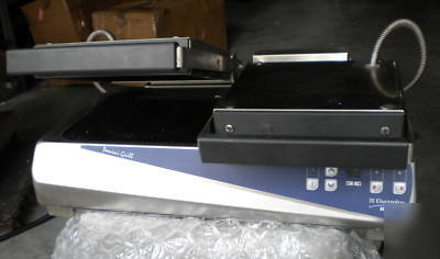 Dito electrolux dual panini grill digital control