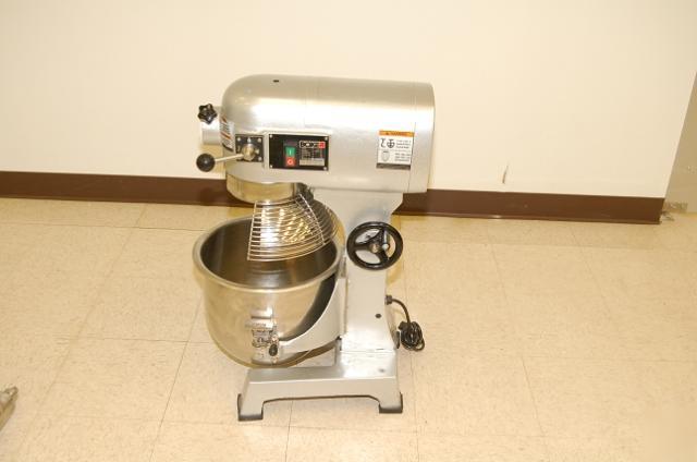 New boxer 20 quart mixer 