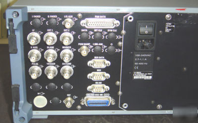 Rohde & schwarz SMIQ03S 300 khz to 3.3 ghz