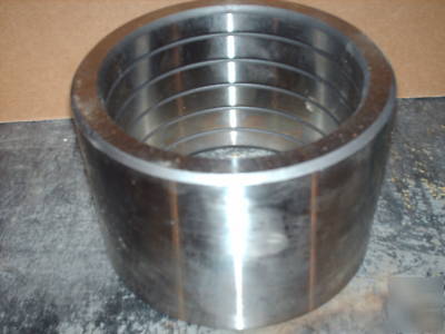 Upper tool bushing for rammer hammer
