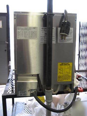 Commercial countertop steamer - southbend