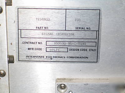 Microdyne 7100 iec signal generator rf ghz s-band fm pm