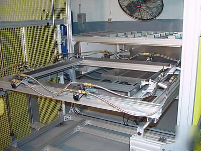 New vacuum forming machine 48