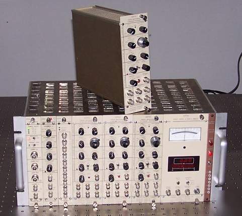 Stanford research SR250 gated integrator-boxcar average
