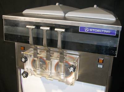 Stoelting 4231 soft serve ice cream yogurt machine 