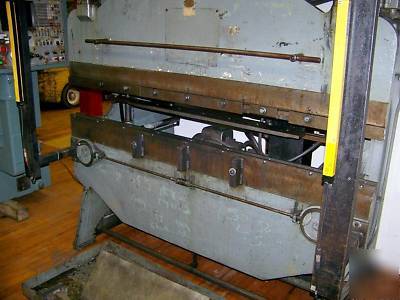 Di-acro model 16-72, 25 ton 72