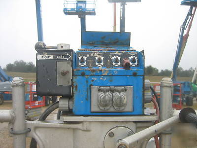 Genie Z30-20 electric boomlift articulating, air tires